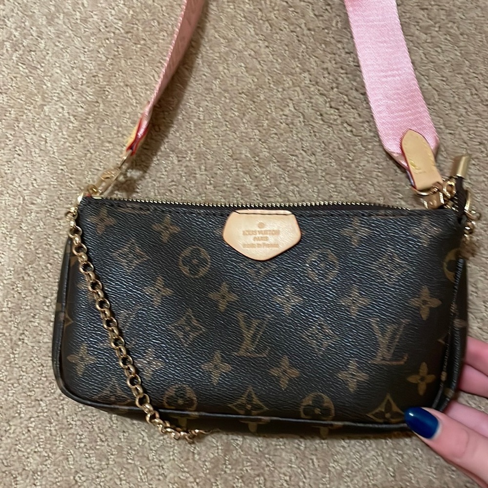 Adorable purse!